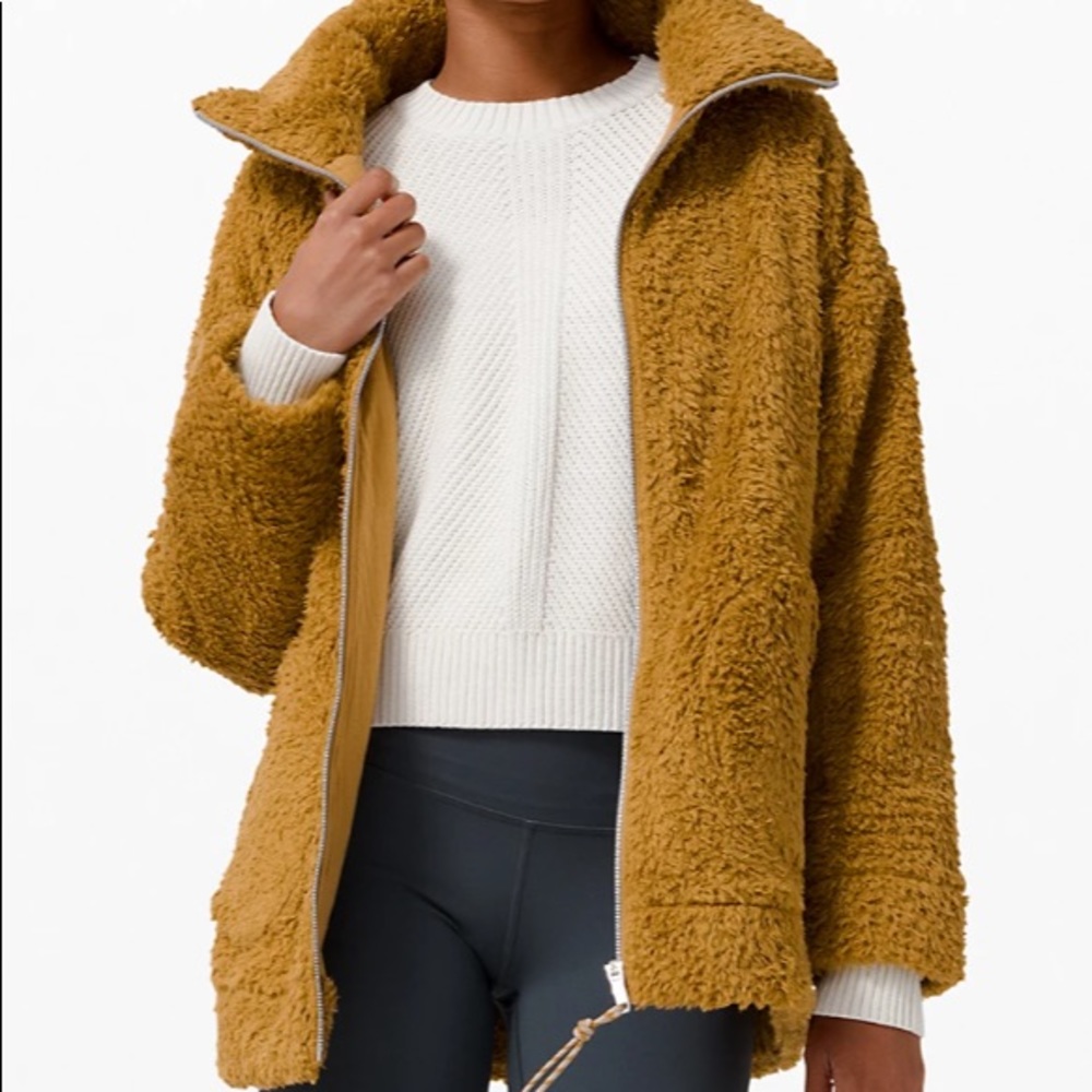 LULULEMON SHERPA JACKET